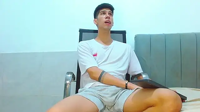 jhony-sex online show from 29, 6, 2026