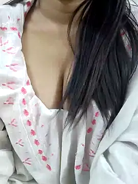 Snapshot of Banii_22 chatting on 28, 1, 2025 Banii 22 online show from 28, 1, 2025