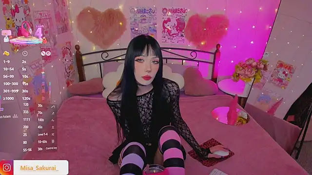 Snapshot of Misa_Sakurai chatting on 28, 9, 2025 Misa Sakurai online show from 28, 9, 2025