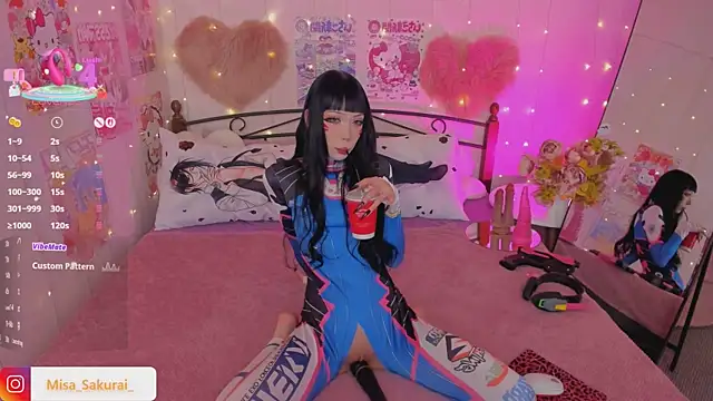 Snapshot of Misa_Sakurai chatting on 27, 10, 2025 Misa Sakurai online show from 27, 10, 2025