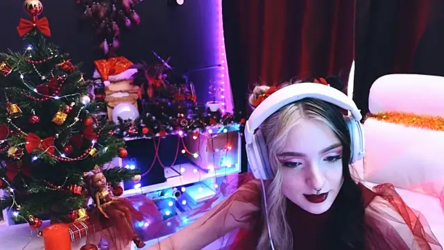 Snapshot of Avi_Nile chatting on 26, 12, 2024 Avi Nile online show from 26, 12, 2024