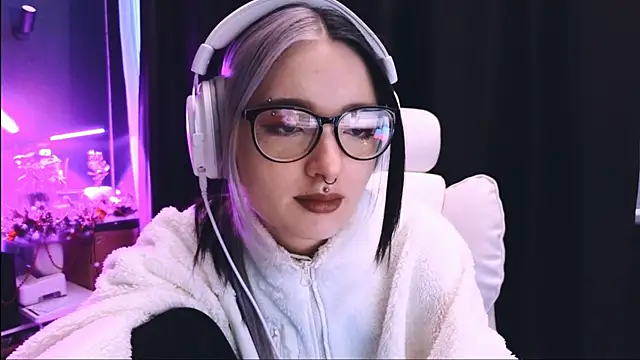 Snapshot of Avi_Nile chatting on 26, 1, 2025 Avi Nile online show from 26, 1, 2025