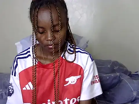 ebony liza online show from 30, 12, 2024