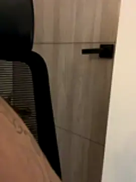 IrisBaker online show from 26, 11, 2025