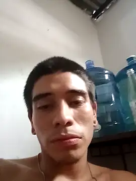 Snapshot of Mrdetonador chatting on 6, 4, 2026 Mrdetonador online show from 6, 4, 2026