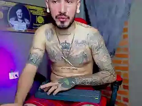 Snapshot of smoker445 chatting on 25, 1, 2025 smoker445 online show from 25, 1, 2025