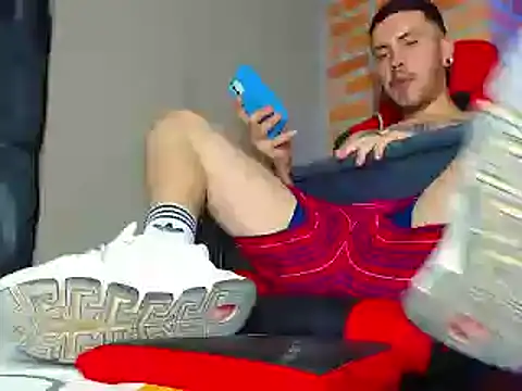 Snapshot of smoker445 chatting on 24, 2, 2025 smoker445 online show from 24, 2, 2025