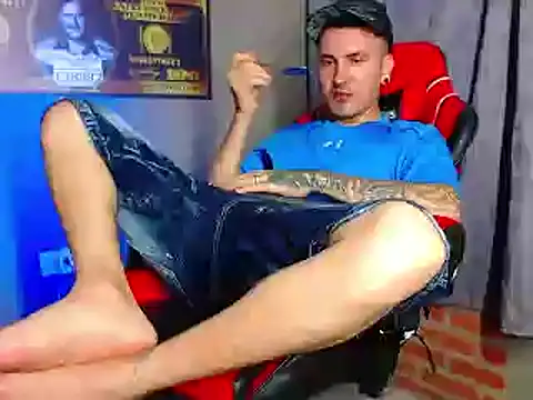 Snapshot of smoker445 chatting on 19, 3, 2025 smoker445 online show from 19, 3, 2025