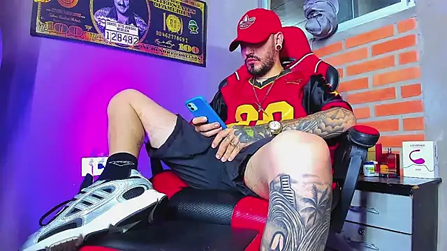 Snapshot of smoker445 chatting on 20, 9, 2025 smoker445 online show from 20, 9, 2025