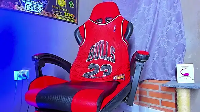 Snapshot of smoker445 chatting on 25, 9, 2025 smoker445 online show from 25, 9, 2025