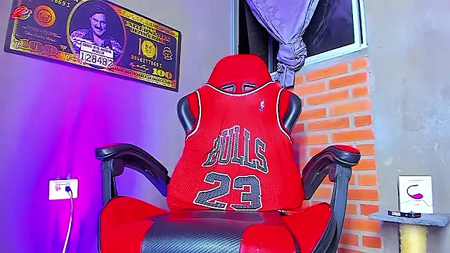 Snapshot of smoker445 chatting on 2, 10, 2025 smoker445 online show from 2, 10, 2025