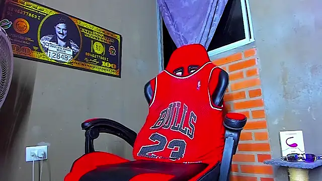 Snapshot of smoker445 chatting on 15, 10, 2025 smoker445 online show from 15, 10, 2025