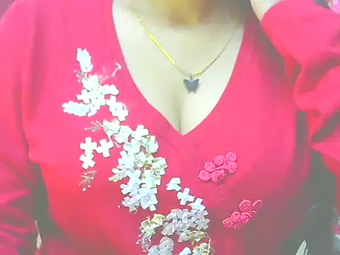 ishmita99 online show from 8, 12, 2024