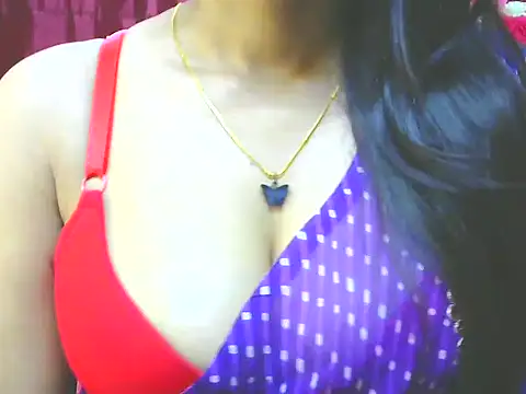 ishmita99 online show from 22, 2, 2025