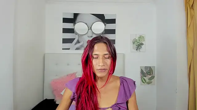 Snapshot of Brisahott chatting on 30, 10, 2025 Brisahott online show from 30, 10, 2025