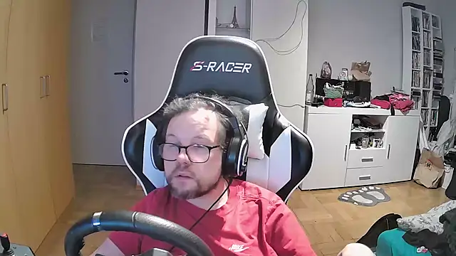 larsgessner30 online show from 28, 10, 2025