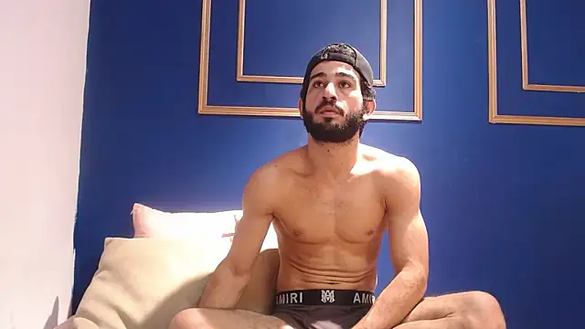 Moon and aaron online show from 18, 3, 2026