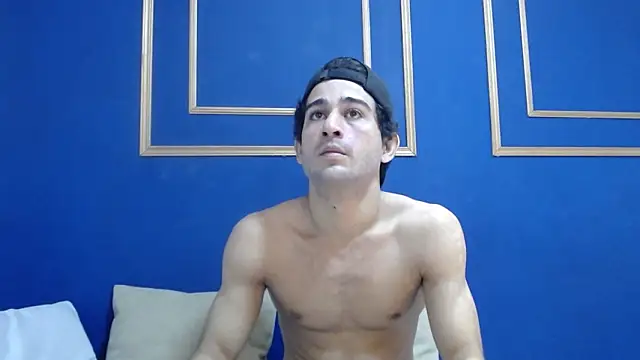 Moon and aaron online show from 20, 3, 2026