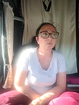 cuplubijoanna online show from 4, 2, 2025