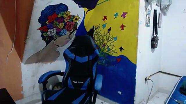 yohatinelly07 online show from 17, 10, 2025