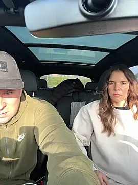 JuicyFruits93 online show from 5, 2, 2026