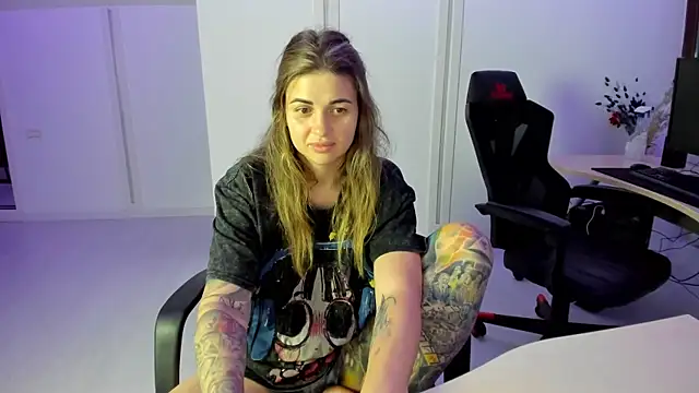 TiffanySweet online show from 27, 5, 2026