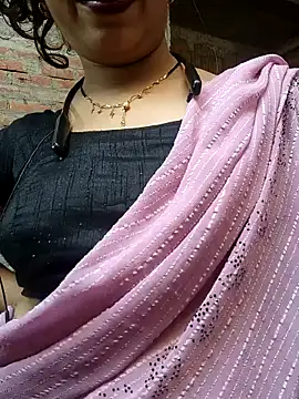 Snapshot of Simaran_bhabhi chatting on 2, 2, 2025 Simaran bhabhi online show from 2, 2, 2025