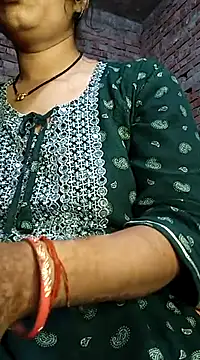 Snapshot of Simaran_bhabhi chatting on 2, 3, 2025 Simaran bhabhi online show from 2, 3, 2025