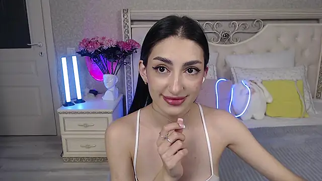 Lina Robbins online show from 16, 2, 2026