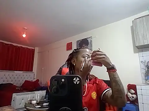 Snapshot of hoely_grail01 chatting on 13, 2, 2026 hoely grail01 online show from 13, 2, 2026