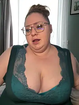 Chloe WS online show from 21, 2, 2025