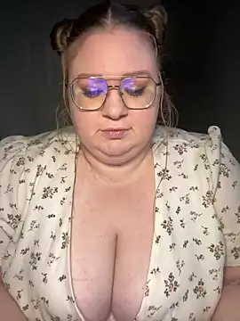 Chloe WS online show from 22, 2, 2025