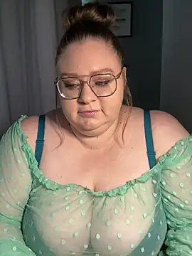 Chloe WS online show from 1, 3, 2025