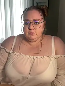 Chloe WS online show from 4, 3, 2025