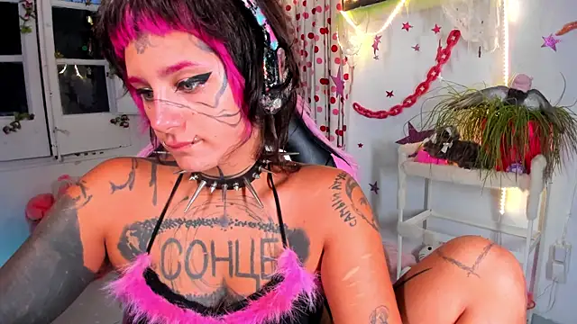 Snapshot of lady_sontse_ chatting on 20, 7, 2026 lady sontse online show from 20, 7, 2026