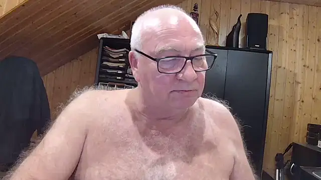 Snapshot of biggandybig chatting on 17, 2, 2026 biggandybig online show from 17, 2, 2026