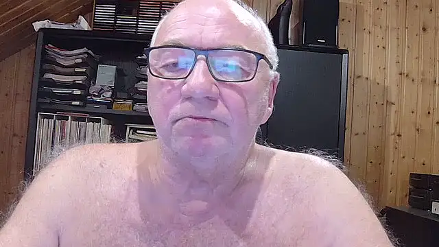 Snapshot of biggandybig chatting on 19, 2, 2026 biggandybig online show from 19, 2, 2026