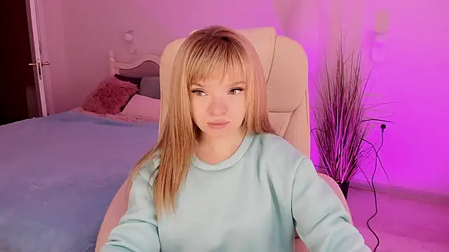 Snapshot of Eva_Rosec chatting on 15, 11, 2025 Eva Rosec online show from 15, 11, 2025