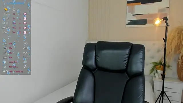 Snapshot of LOISE-XX chatting on 11, 7, 2026 LOISE-XX online show from 11, 7, 2026