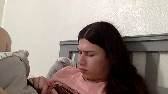 JaxcyVelez online show from 20, 6, 2026