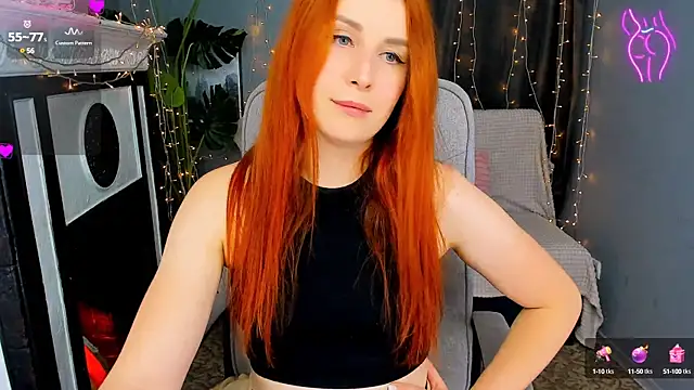 YrKiraXO online show from 10, 12, 2024