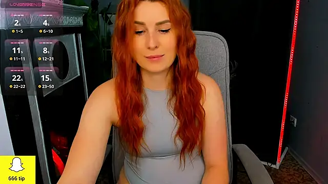 YrKiraXO online show from 23, 2, 2025