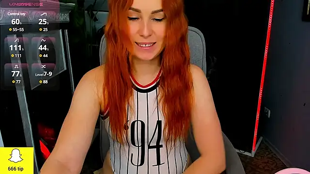 YrKiraXO online show from 24, 2, 2025