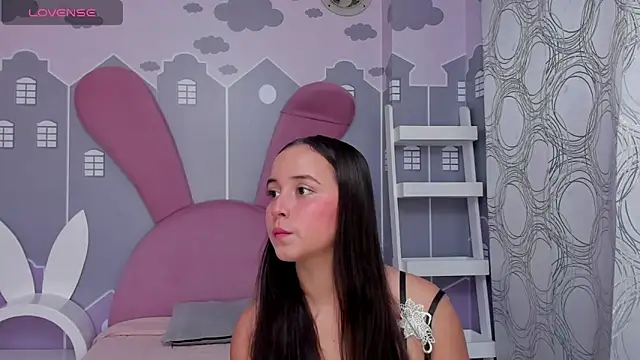 Alisson sweet18  online show from 15, 1, 2025