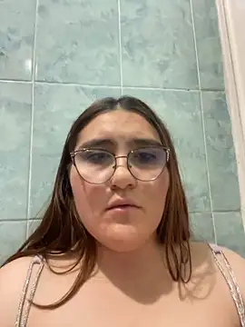 Snapshot of conniejames_m chatting on 20, 9, 2025 conniejames m online show from 20, 9, 2025