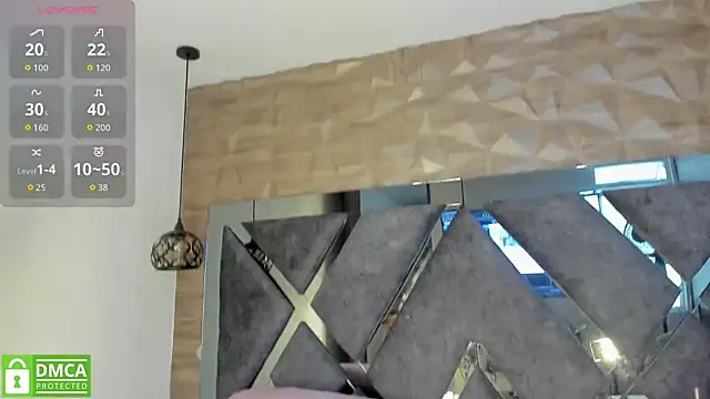 Snapshot of Venus_velez_ chatting on 24, 3, 2026 Venus velez online show from 24, 3, 2026