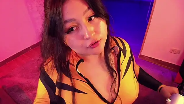 Lena sweetx online show from 20, 12, 2025