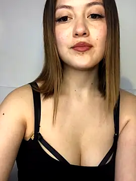 Snapshot of Angela_Torres_ chatting on 10, 10, 2025 Angela Torres  online show from 10, 10, 2025