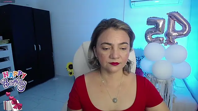 Snapshot of ana_milf chatting on 13, 1, 2025 ana milf online show from 13, 1, 2025