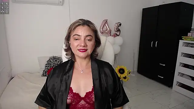 Snapshot of ana_milf chatting on 26, 1, 2025 ana milf online show from 26, 1, 2025